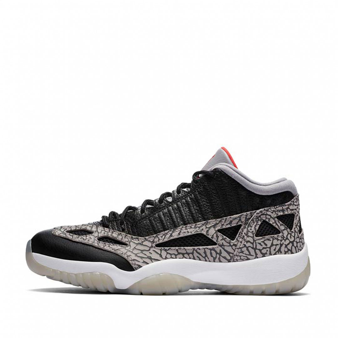 Air jordan 11 black red white online